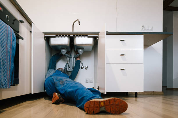 Professional Leak Detection technician working in Claremont, VA